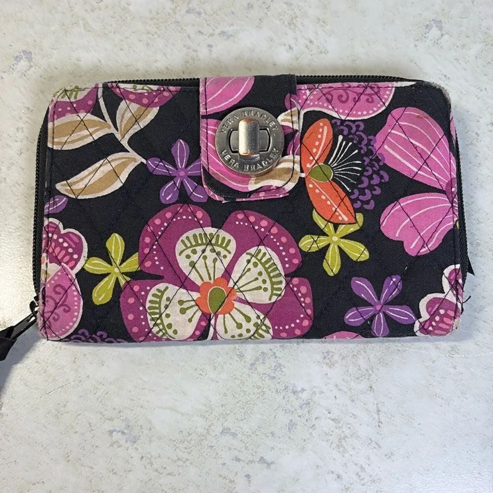 Vera Bradley Pirouette Pink Wallet